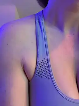 Snapshot of newMichelle chatting on 16, 3, 2026 newMichelle online show from 16, 3, 2026