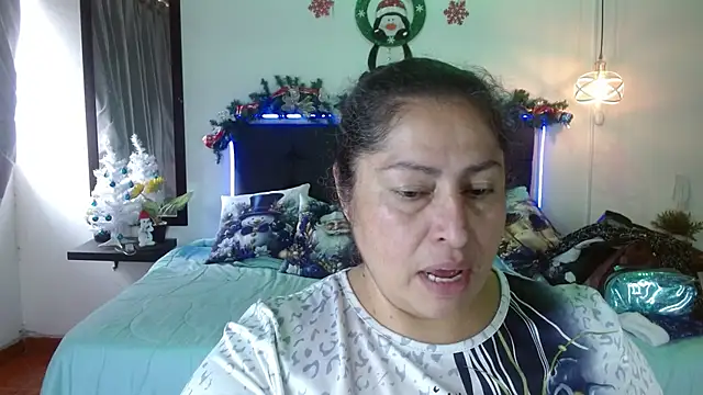 Keyla01  online show from 1, 12, 2025