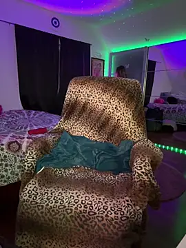 Snapshot of sage_love chatting on 8, 11, 2025 sage love online show from 8, 11, 2025