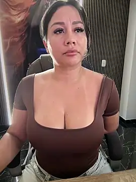 Snapshot of ValeryGrey chatting on 11, 2, 2026 ValeryGrey online show from 11, 2, 2026