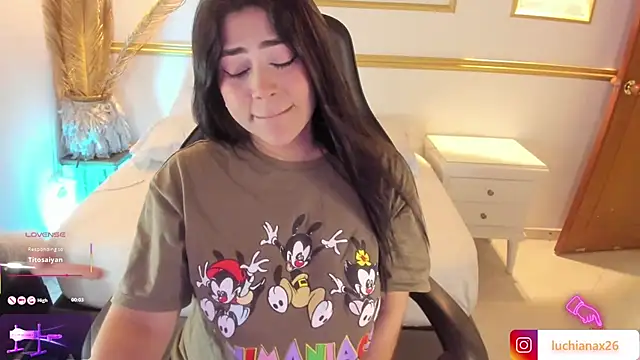 lucy26  online show from 25, 1, 2025