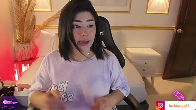 lucy26  online show from 13, 2, 2025