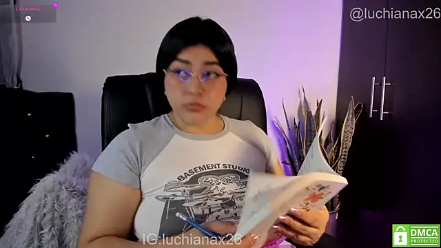 lucy26  online show from 11, 4, 2026