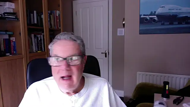 Snapshot of Oldpistolpete chatting on 26, 12, 2024 Oldpistolpete online show from 26, 12, 2024