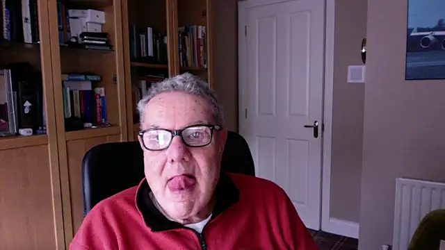 Snapshot of Oldpistolpete chatting on 14, 1, 2025 Oldpistolpete online show from 14, 1, 2025