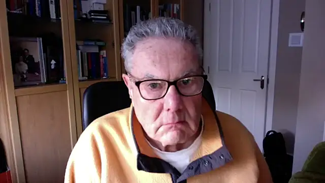 Snapshot of Oldpistolpete chatting on 16, 1, 2025 Oldpistolpete online show from 16, 1, 2025