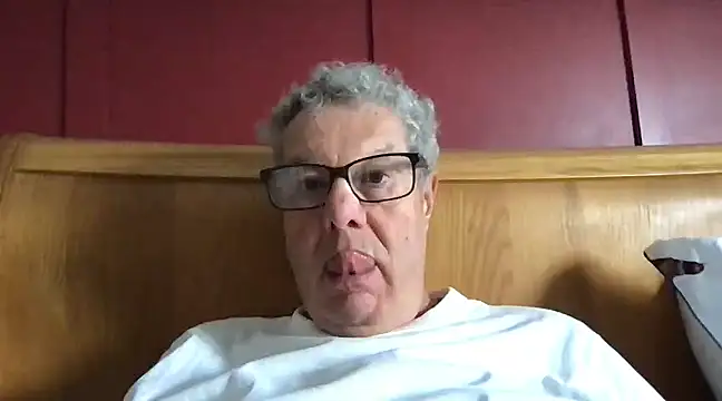 Snapshot of Oldpistolpete chatting on 7, 3, 2025 Oldpistolpete online show from 7, 3, 2025