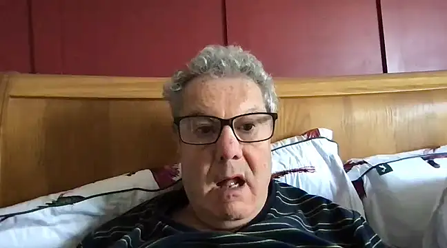 Snapshot of Oldpistolpete chatting on 11, 3, 2025 Oldpistolpete online show from 11, 3, 2025