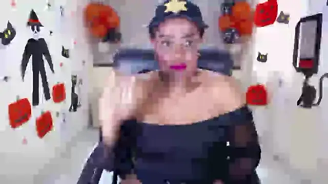 EvaFoxter online show from 28, 10, 2025