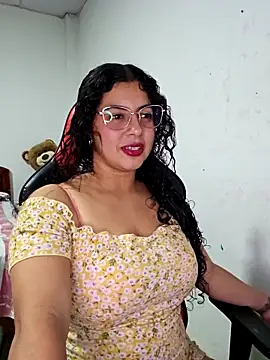 Mary pinkish online show from 18, 11, 2025