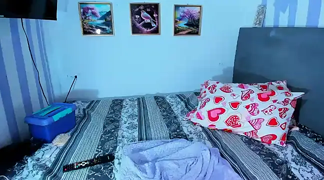 Snapshot of luciana_osorno chatting on 6, 3, 2025 luciana osorno online show from 6, 3, 2025