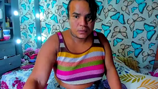 Snapshot of luciana_osorno chatting on 24, 3, 2026 luciana osorno online show from 24, 3, 2026