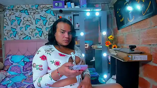 Snapshot of luciana_osorno chatting on 28, 3, 2026 luciana osorno online show from 28, 3, 2026