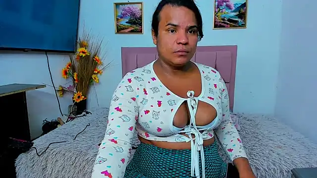 Snapshot of luciana_osorno chatting on 16, 4, 2026 luciana osorno online show from 16, 4, 2026