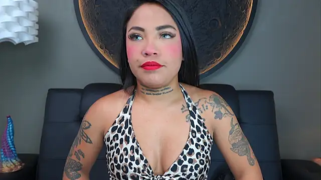 miss vaiolette online show from 22, 12, 2025