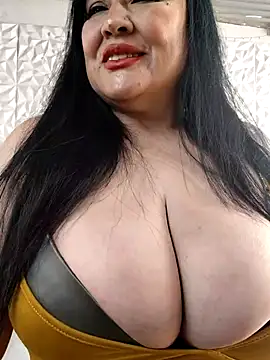 kittyhotass1 online show from 1, 10, 2025