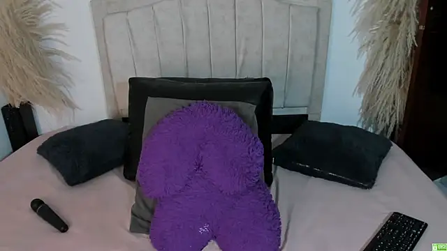 Bianka olivetto021 online show from 8, 1, 2026