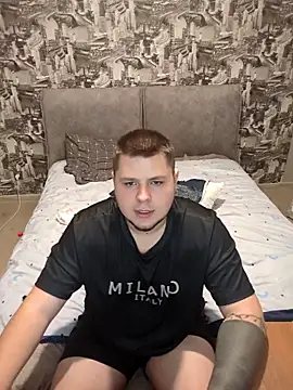 Snapshot of Volshebnik130_ chatting on 29, 10, 2025 Volshebnik130  online show from 29, 10, 2025