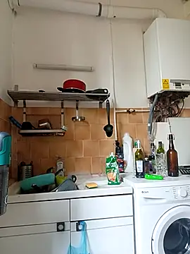 Snapshot of callmelouve chatting on 12, 10, 2025 callmelouve online show from 12, 10, 2025