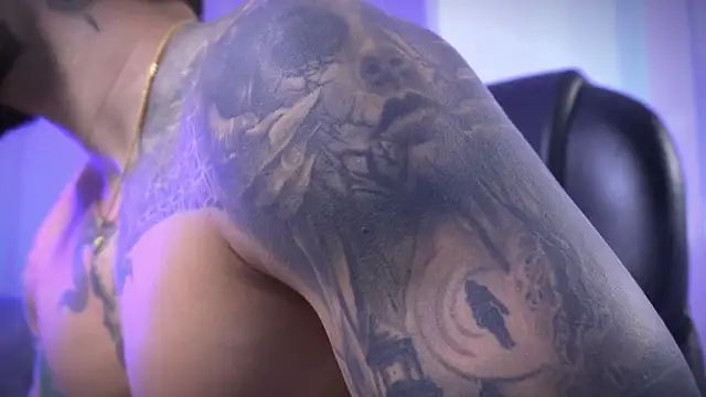 Frank Farrell online show from 7, 11, 2025