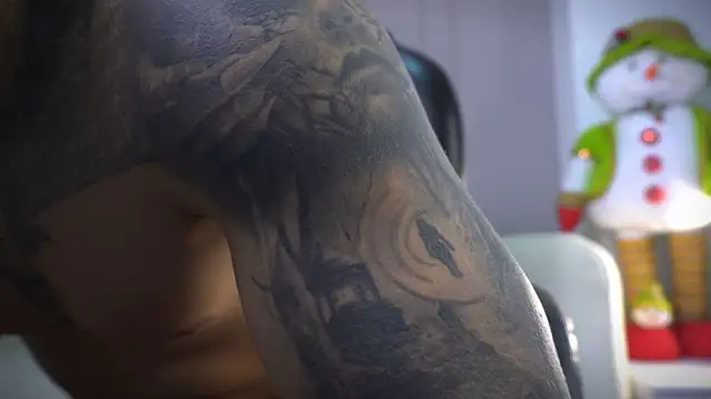 Frank Farrell online show from 19, 11, 2025