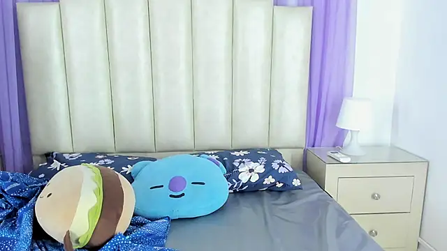 mollieblue69 online show from 9, 1, 2025