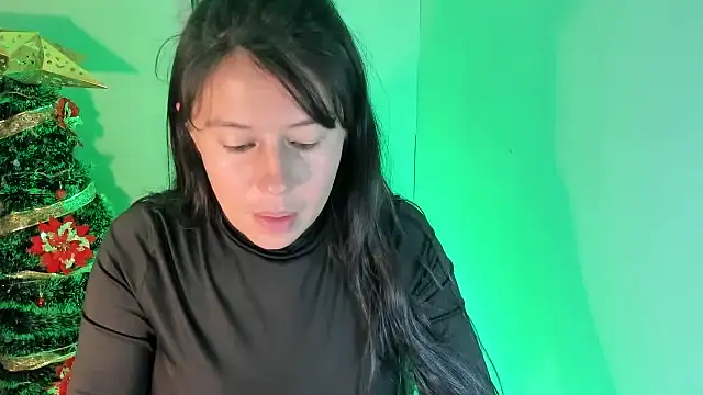 Snapshot of sandyquinnxx chatting on 19, 12, 2025 sandyquinnxx online show from 19, 12, 2025