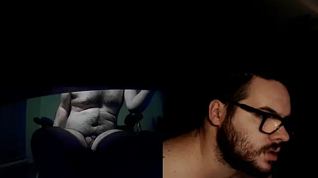 Snapshot of fck_boy123 chatting on 23, 12, 2025 fck boy123 online show from 23, 12, 2025