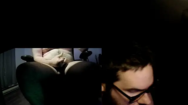 Snapshot of fck_boy123 chatting on 29, 4, 2026 fck boy123 online show from 29, 4, 2026