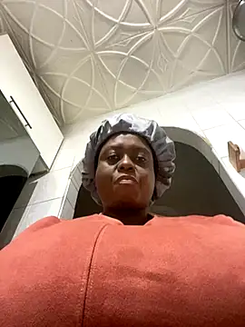 Snapshot of Biggblackboobs chatting on 15, 9, 2025 Biggblackboobs online show from 15, 9, 2025