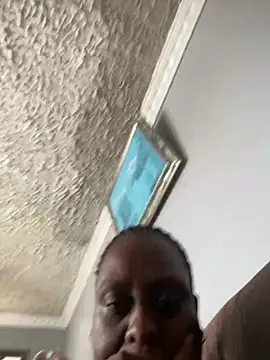 Snapshot of Biggblackboobs chatting on 23, 4, 2026 Biggblackboobs online show from 23, 4, 2026