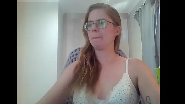 Snapshot of SavannaGirly chatting on 22, 1, 2025 SavannaGirly online show from 22, 1, 2025
