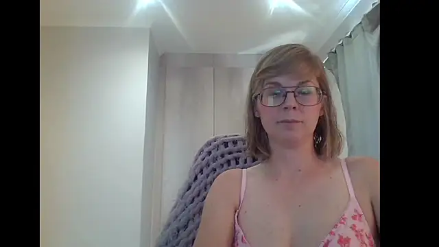 Snapshot of SavannaGirly chatting on 26, 1, 2025 SavannaGirly online show from 26, 1, 2025