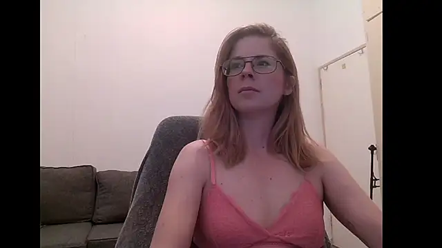 Snapshot of SavannaGirly chatting on 21, 9, 2025 SavannaGirly online show from 21, 9, 2025
