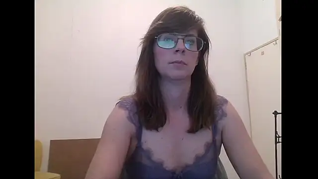 Snapshot of SavannaGirly chatting on 4, 3, 2026 SavannaGirly online show from 4, 3, 2026