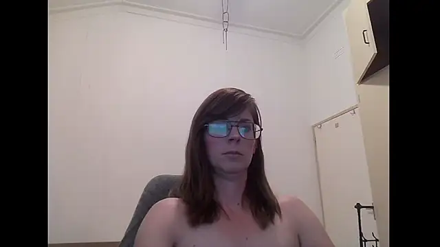 Snapshot of SavannaGirly chatting on 13, 3, 2026 SavannaGirly online show from 13, 3, 2026