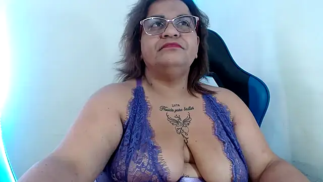 Snapshot of NAILAH_SANZ chatting on 30, 9, 2025 NAILAH SANZ online show from 30, 9, 2025