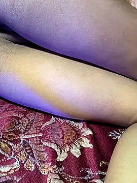 Snapshot of pariraj001 chatting on 21, 4, 2026 pariraj001 online show from 21, 4, 2026