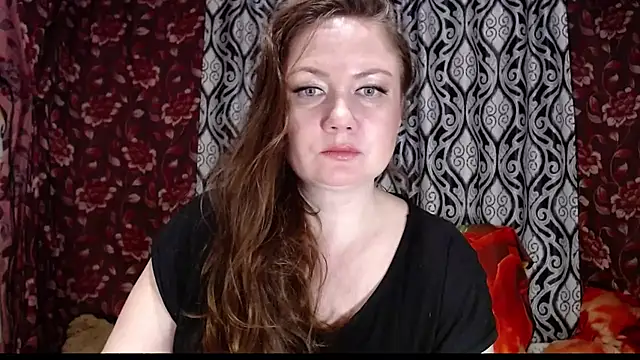 Snapshot of EmilyDoth chatting on 13, 2, 2025 EmilyDoth online show from 13, 2, 2025