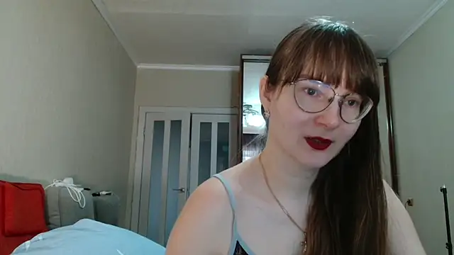 Snapshot of KiraGoldens chatting on 15, 3, 2026 KiraGoldens online show from 15, 3, 2026