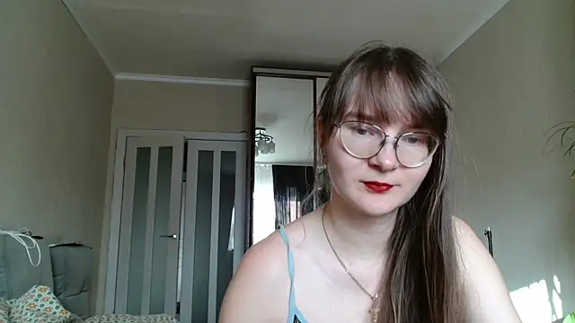 Snapshot of KiraGoldens chatting on 26, 3, 2026 KiraGoldens online show from 26, 3, 2026