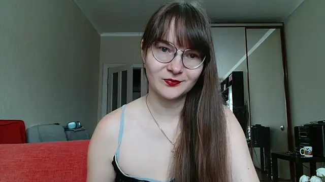 Snapshot of KiraGoldens chatting on 22, 4, 2026 KiraGoldens online show from 22, 4, 2026