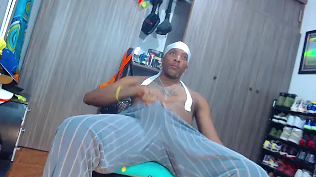 Snapshot of bigdickxblackx chatting on 29, 5, 2026 bigdickxblackx online show from 29, 5, 2026