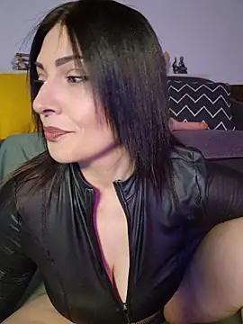 Snapshot of AryaSummersReal chatting on 3, 5, 2026 AryaSummersReal online show from 3, 5, 2026