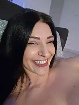AryaSummersReal online show from 6, 7, 2026