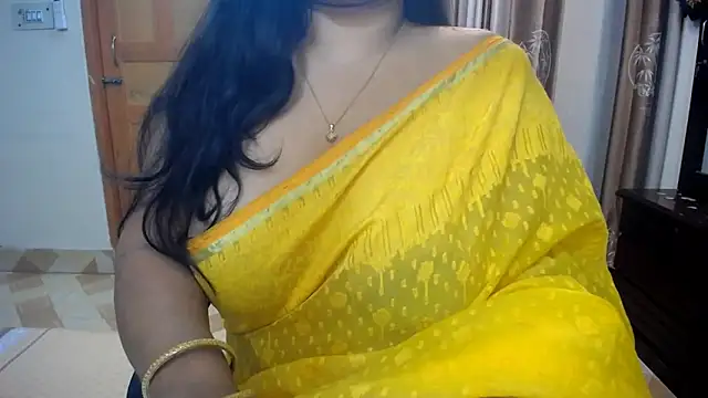 lady maeda  online show from 12, 12, 2024