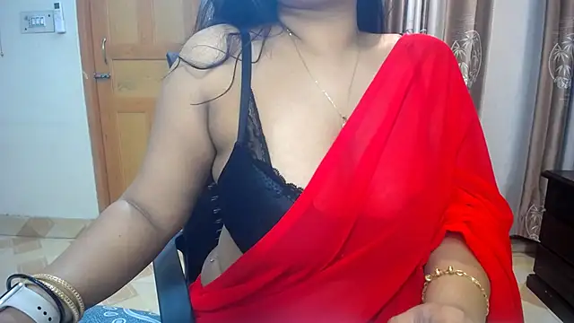 lady maeda  online show from 5, 2, 2025