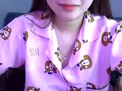 Snapshot of Bee_2k chatting on 6, 1, 2025 Bee 2k online show from 6, 1, 2025