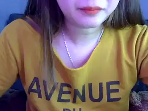 Snapshot of Bee_2k chatting on 10, 1, 2025 Bee 2k online show from 10, 1, 2025