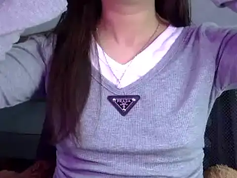 Snapshot of Bee_2k chatting on 13, 1, 2025 Bee 2k online show from 13, 1, 2025